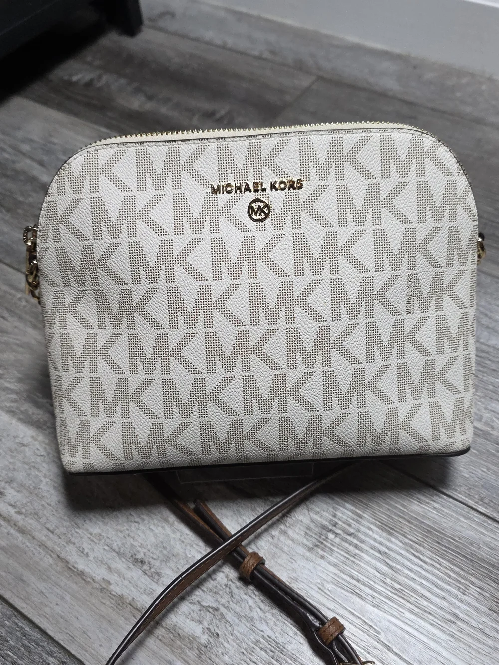 Michael Kors Women's Cindy Dome Crossbody Bag in Vanilla Monogram